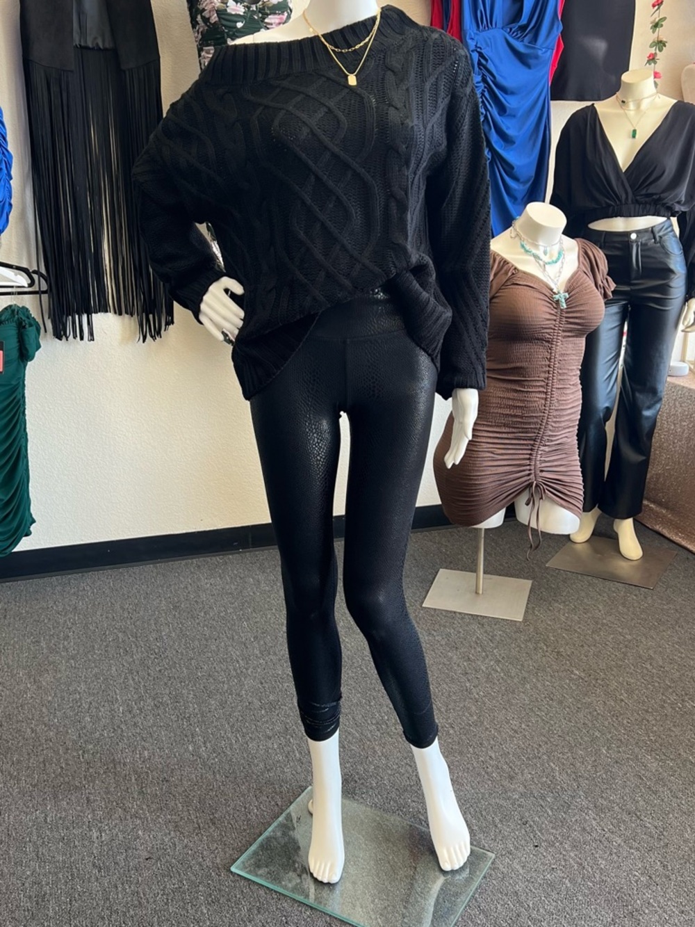 Black High-Waist Shimmer Leggings - Women's Pants